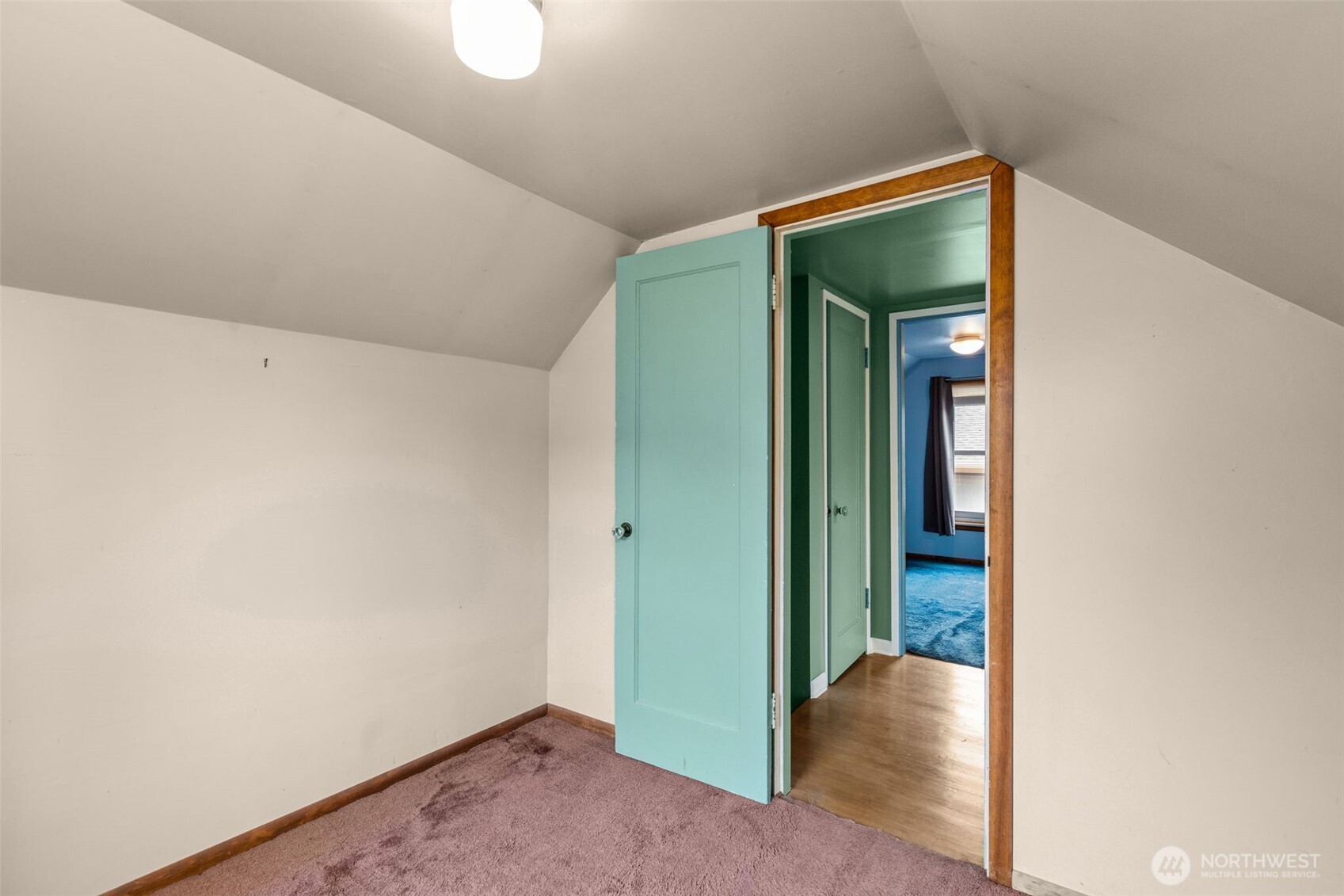 7123 32nd Avenue SW, Seattle, WA 98126