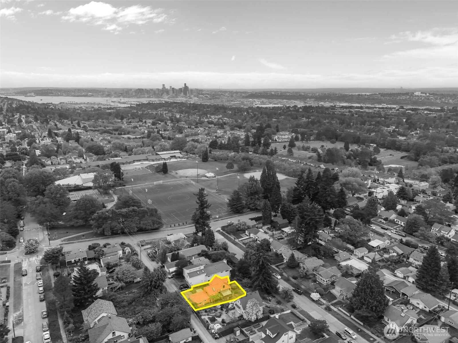 7123 32nd Avenue SW, Seattle, WA 98126