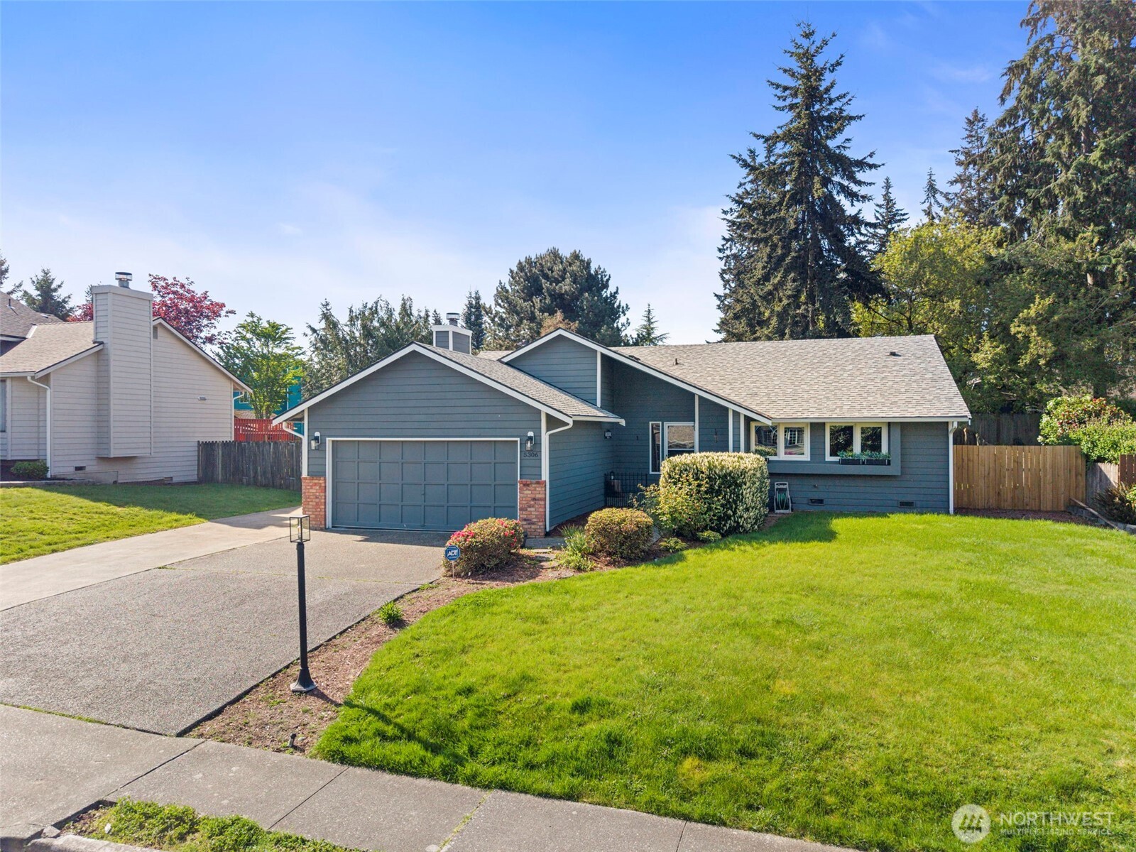 5306 169th Place SW, Lynnwood, WA 98037