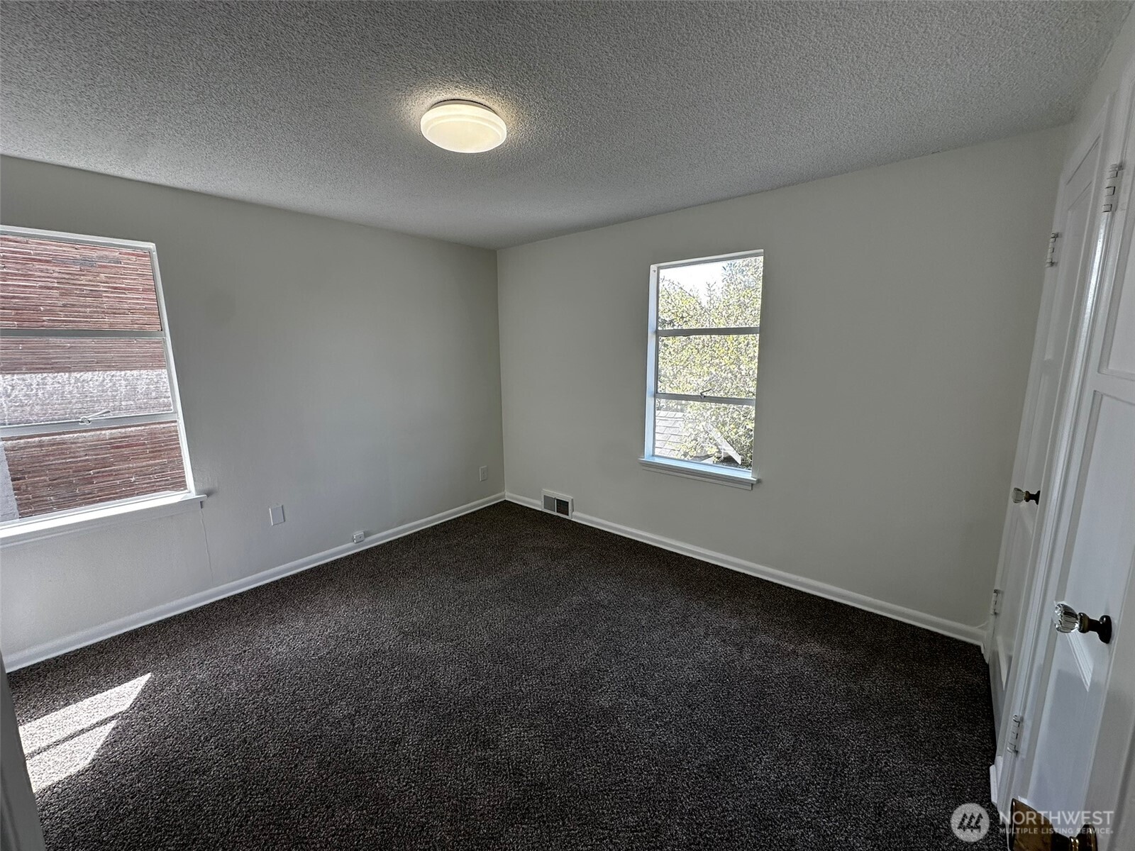 5321 47th Avenue SW, Seattle, WA 98136