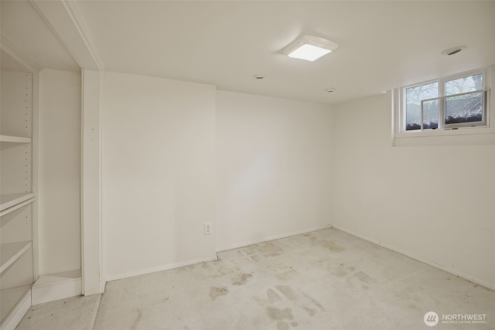 6238 Woodlawn Avenue N, Seattle, WA 98103
