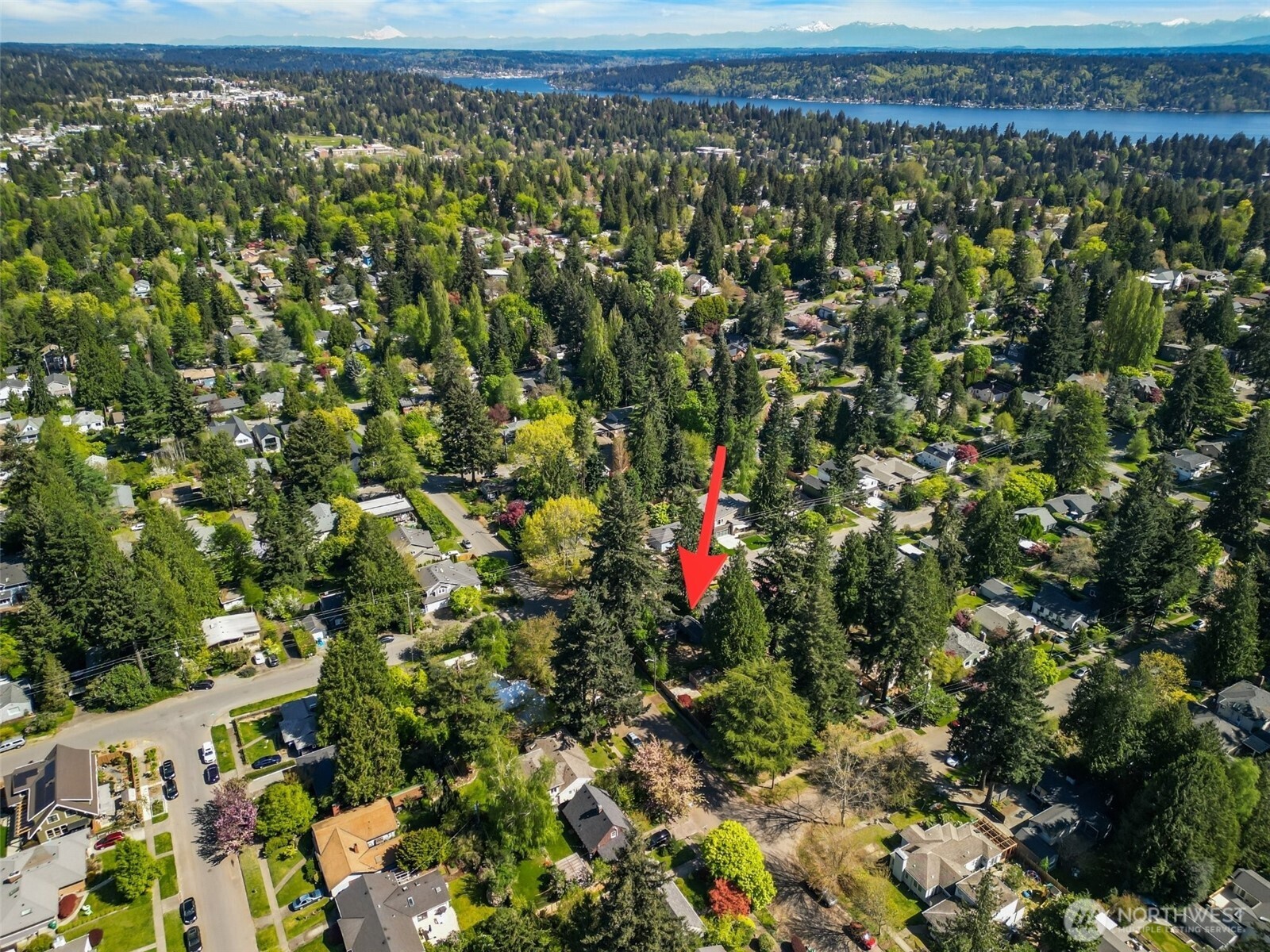 2701 NE 90th Street , Seattle, WA 98115