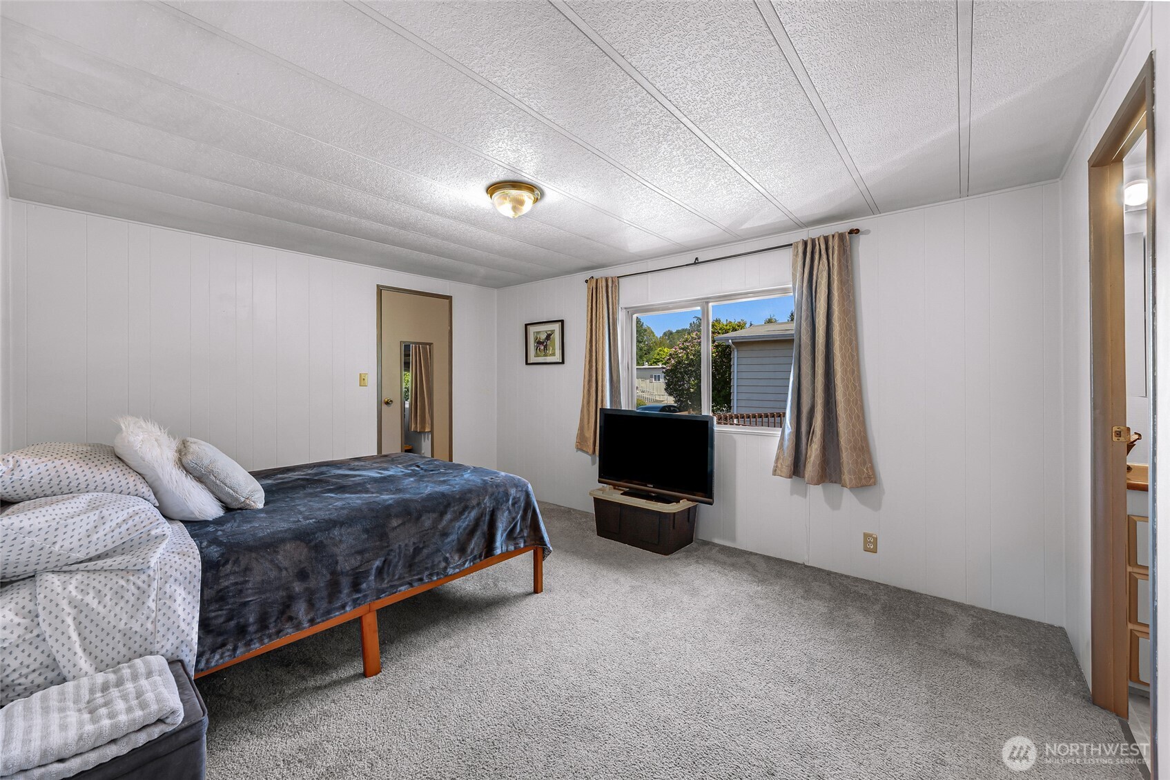 1200 Lincoln Street #406, Bellingham, WA 98229