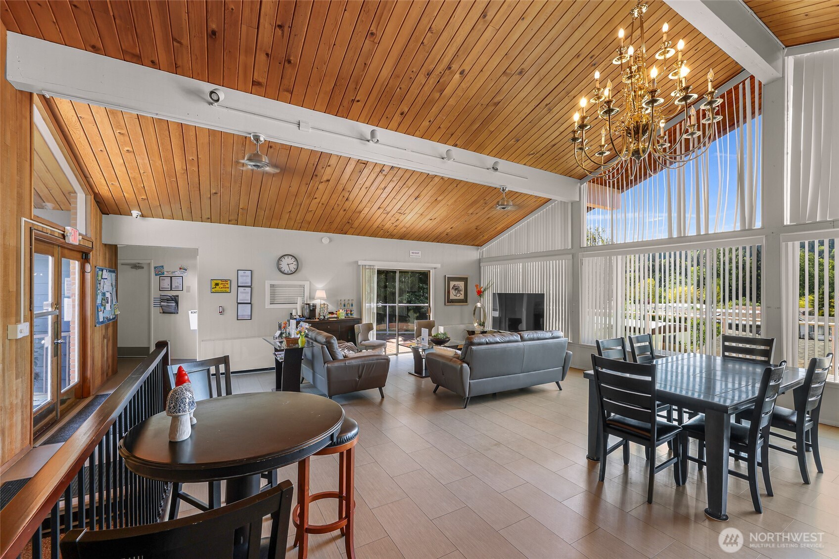 1200 Lincoln Street #406, Bellingham, WA 98229