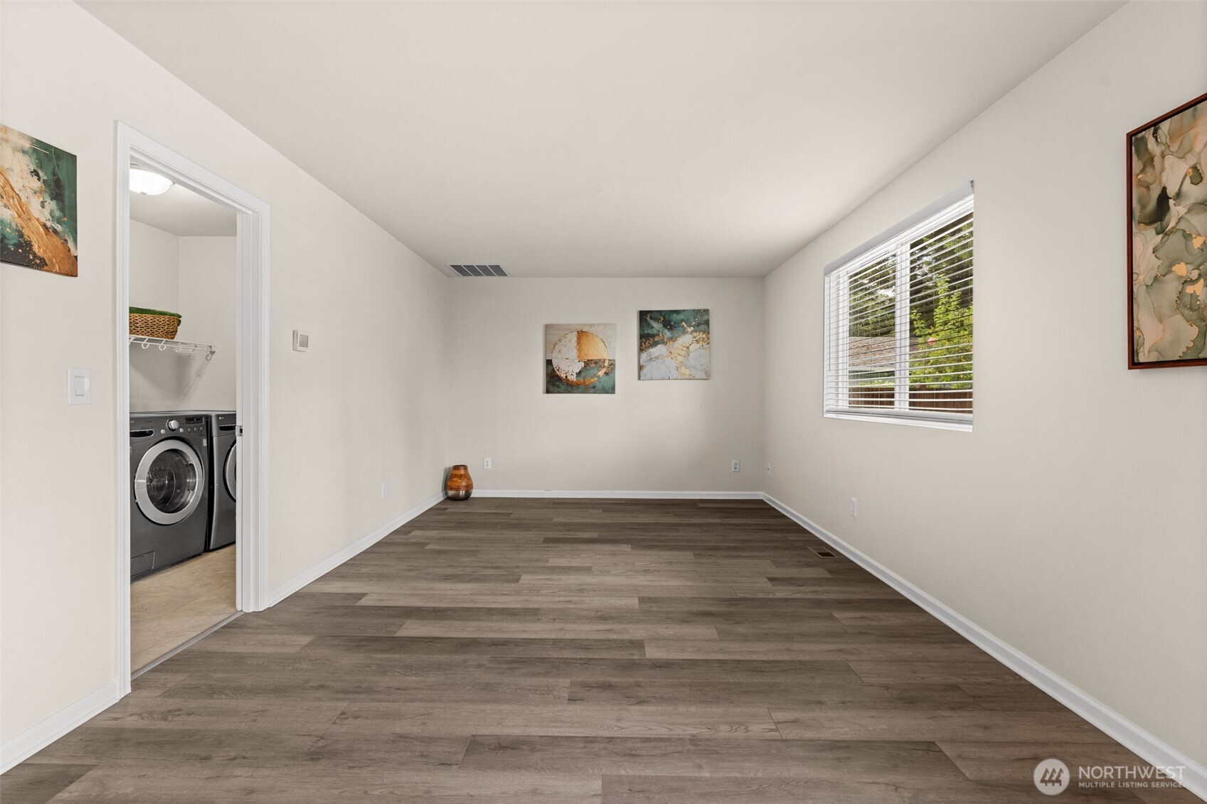 511 Harrison Street , Sumner, WA 98390