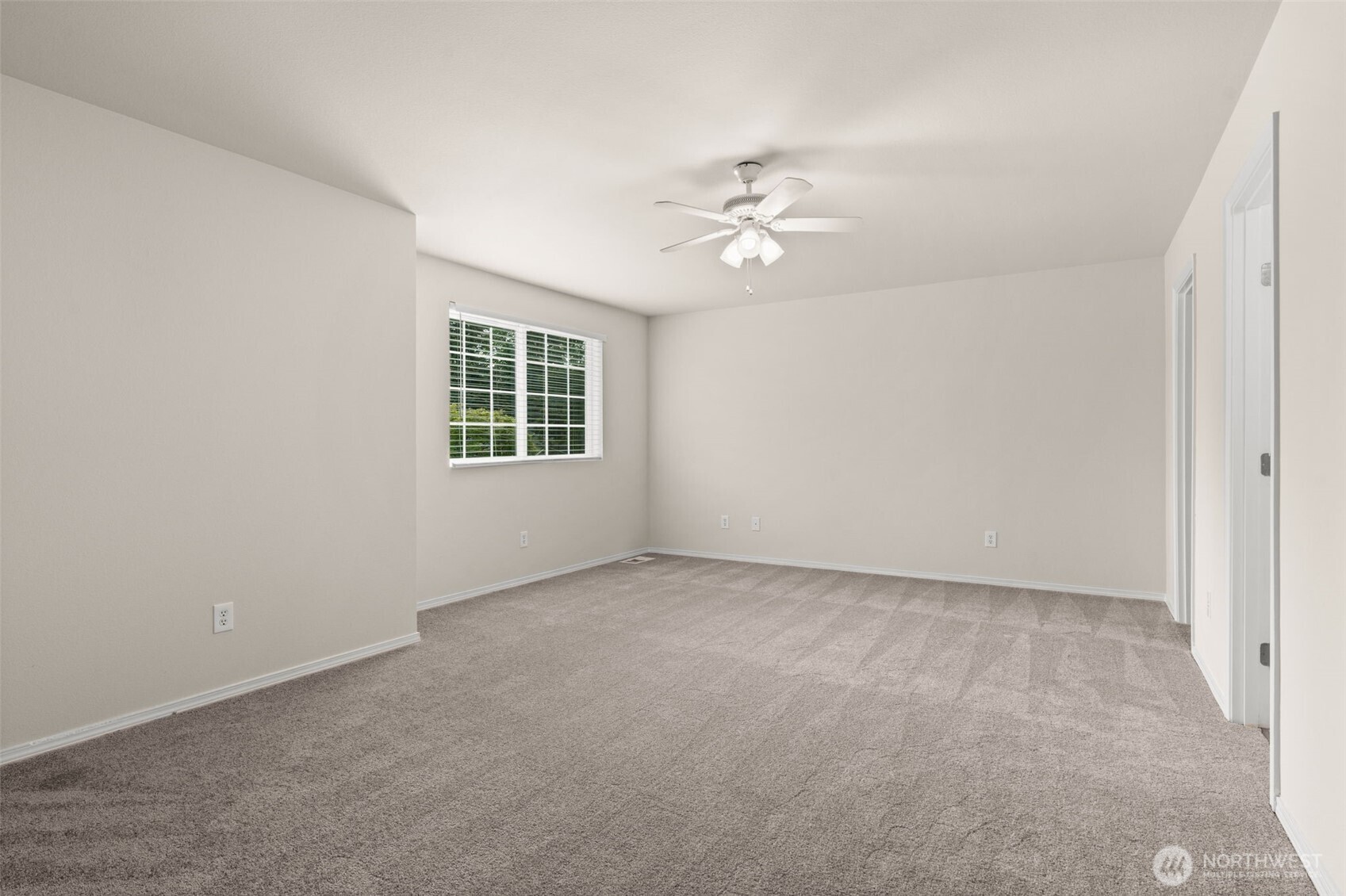 511 Harrison Street , Sumner, WA 98390