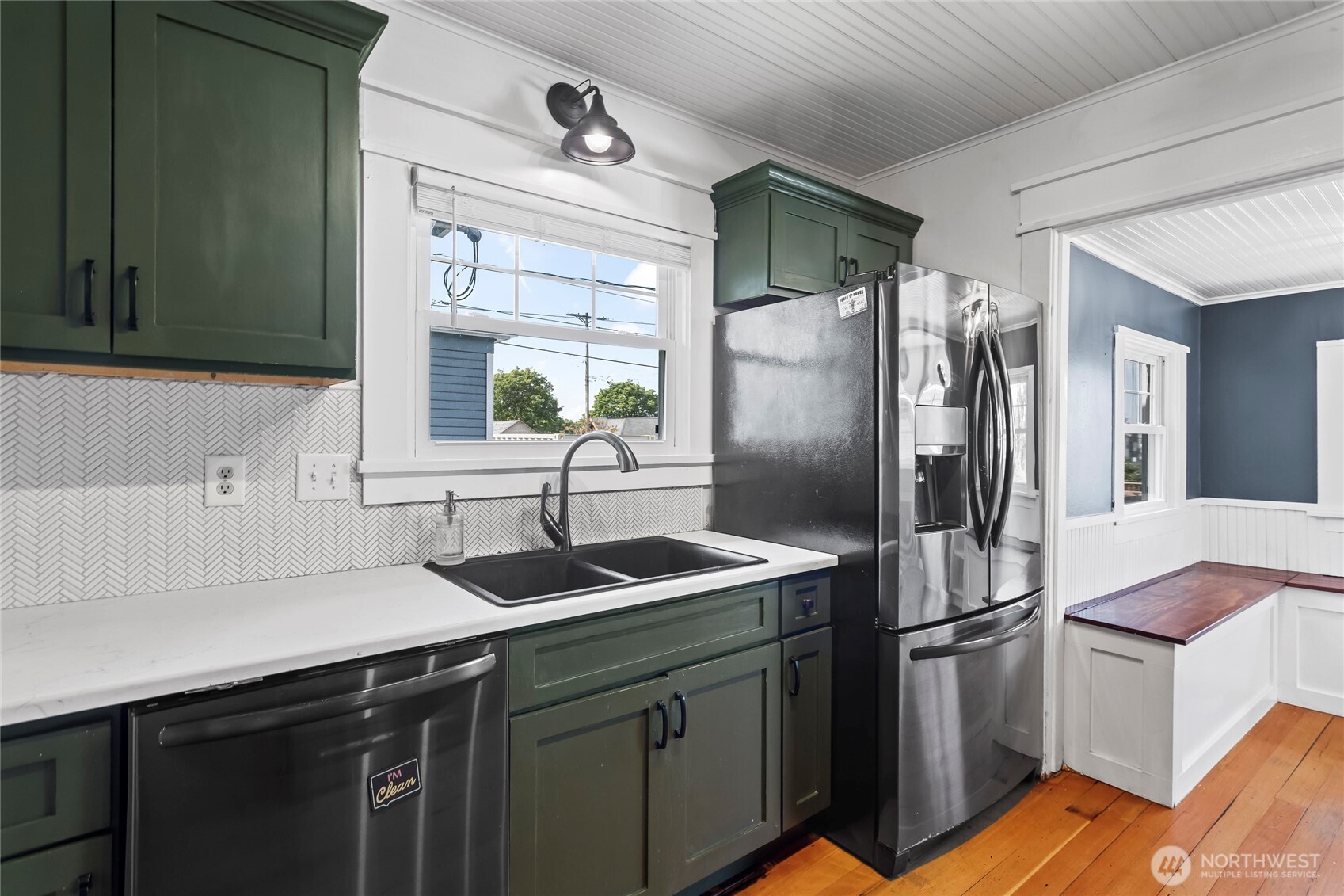 405 E 34th Street , Tacoma, WA 98404