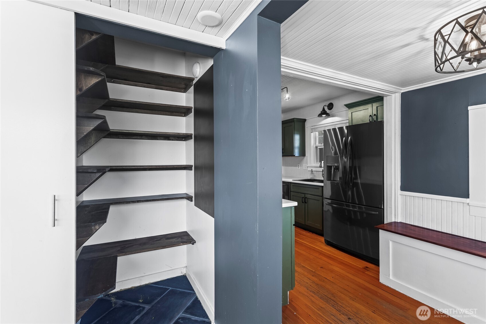 405 E 34th Street , Tacoma, WA 98404