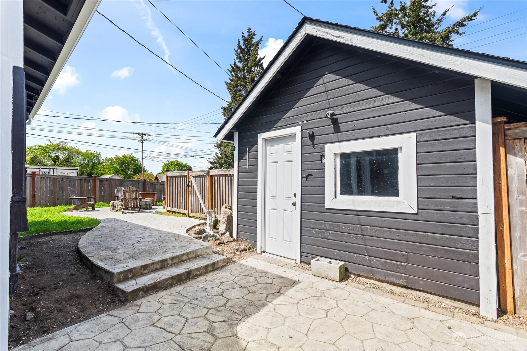 405 E 34th Street , Tacoma, WA 98404