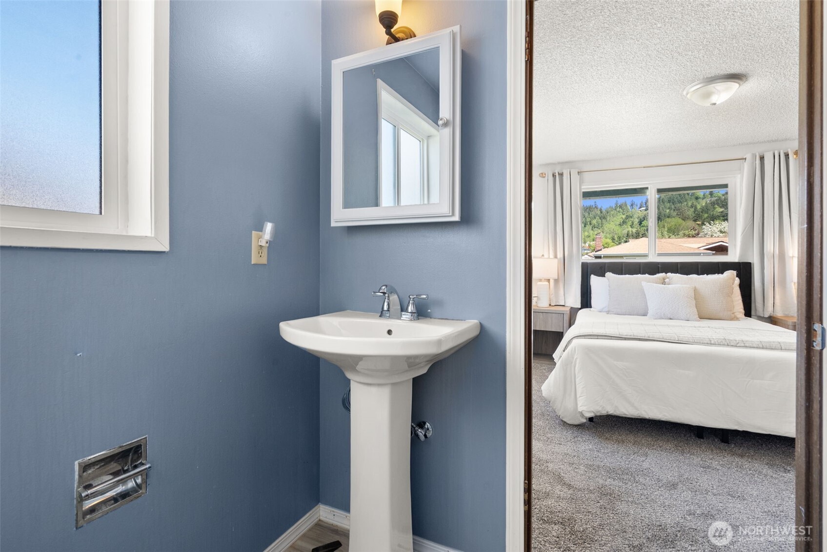 2119 SW Olympic Drive , Chehalis, WA 98532