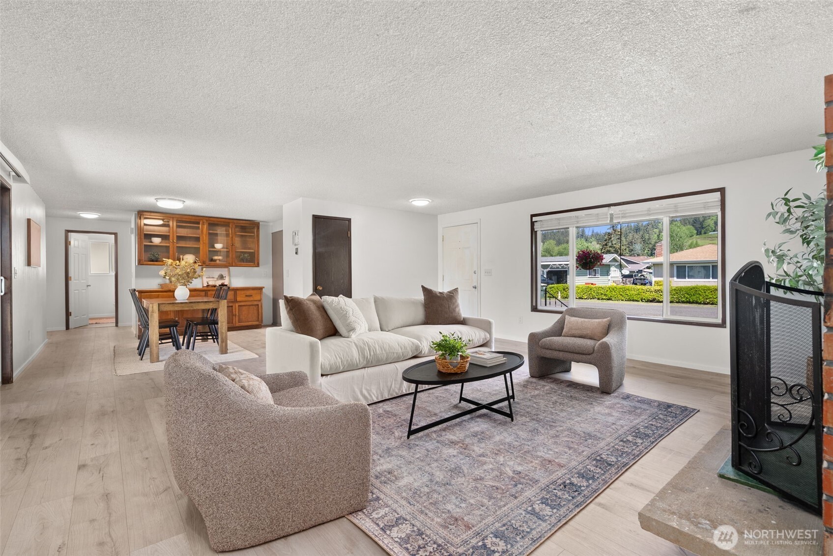 2119 SW Olympic Drive , Chehalis, WA 98532
