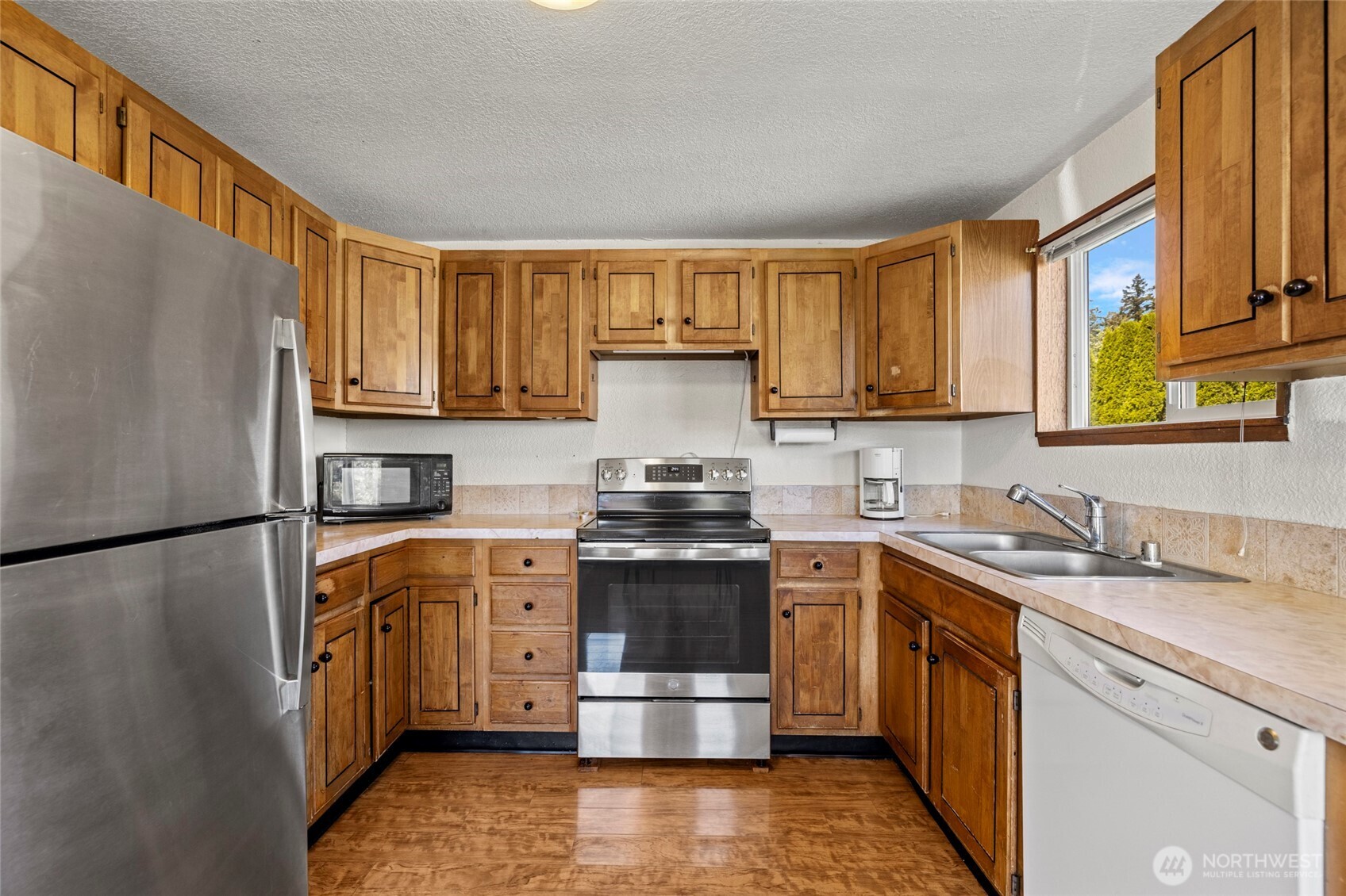 977 Moonraker Drive , Freeland, WA 98249
