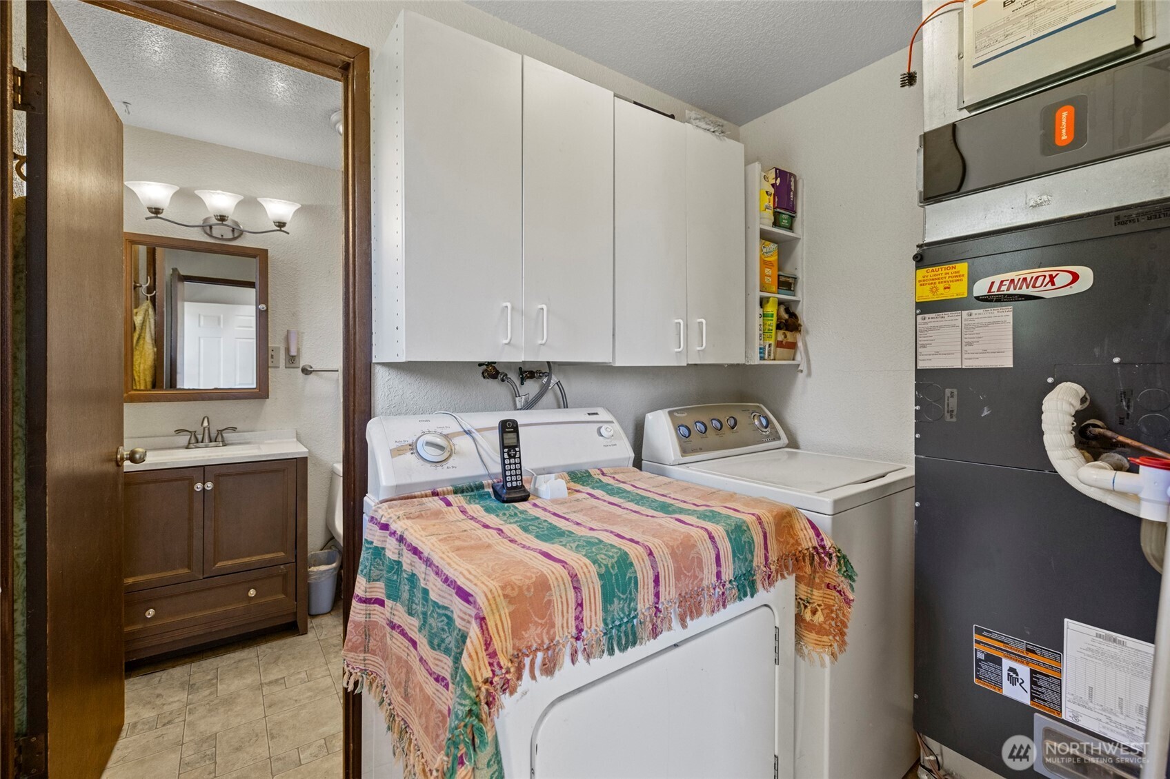 977 Moonraker Drive , Freeland, WA 98249