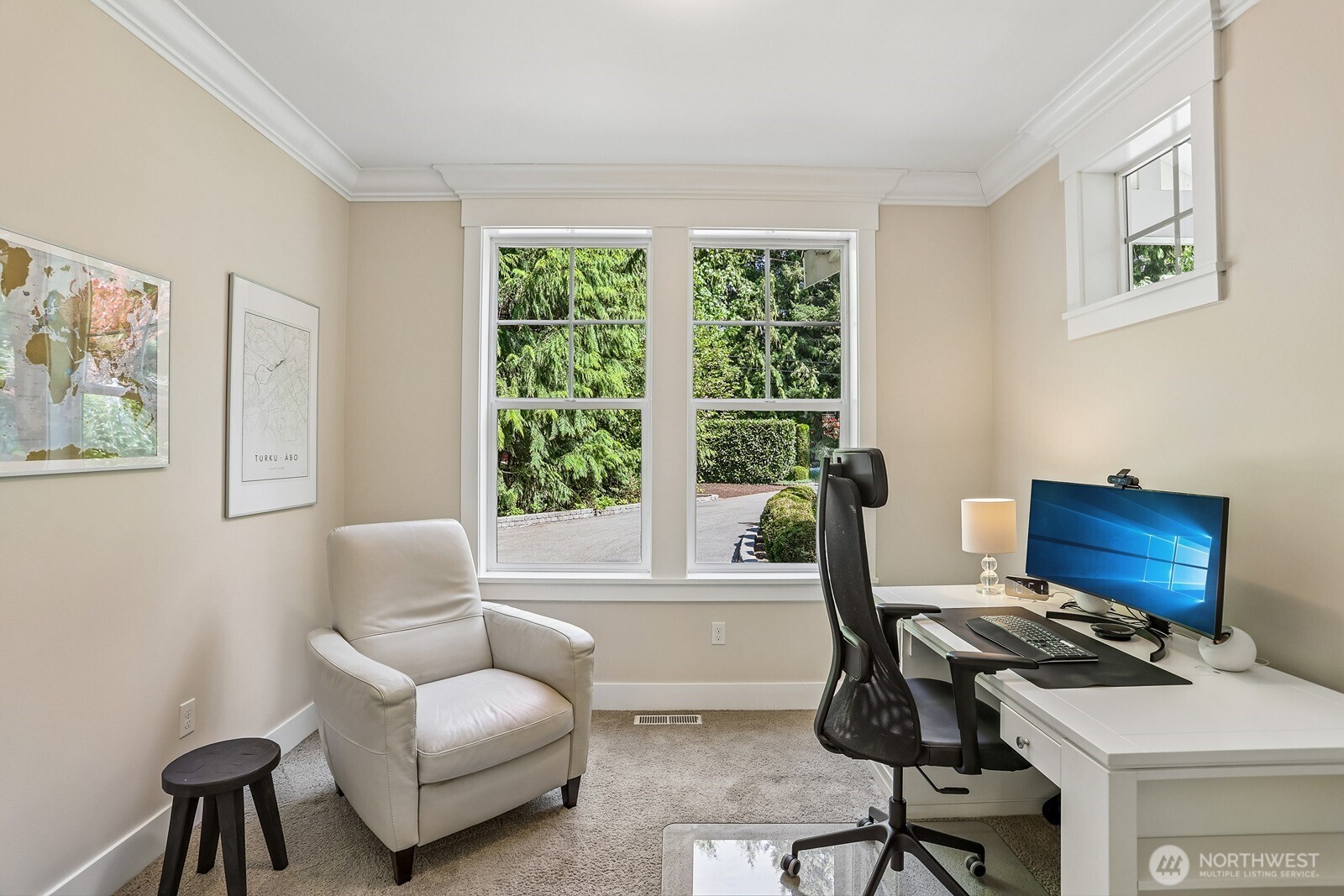 18235 NE 196th Court , Woodinville, WA 98077-8242