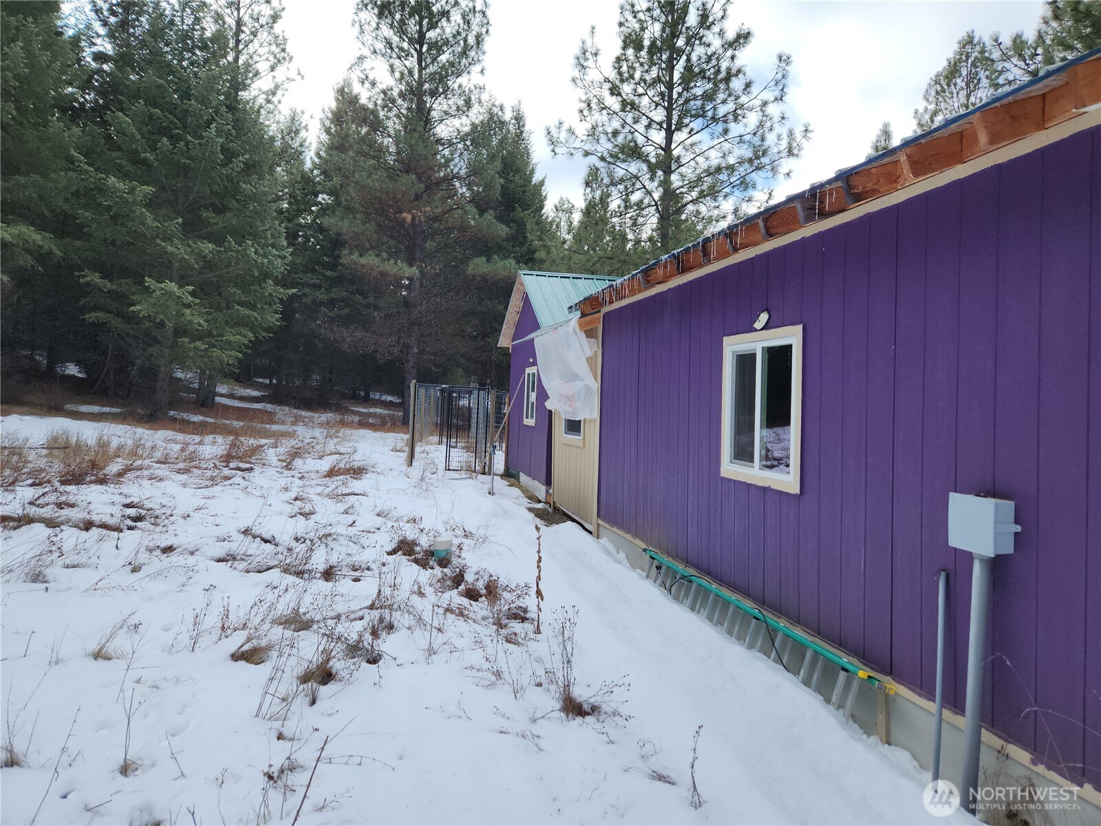 10 Mountain View Road , Republic, WA 99166