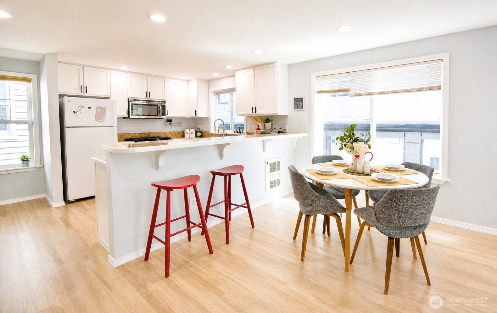 2633 NW 59th Street #B, Seattle, WA 98107