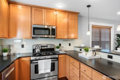 4429 41st Avenue SW #B, Seattle, WA 98116 - Photo 17