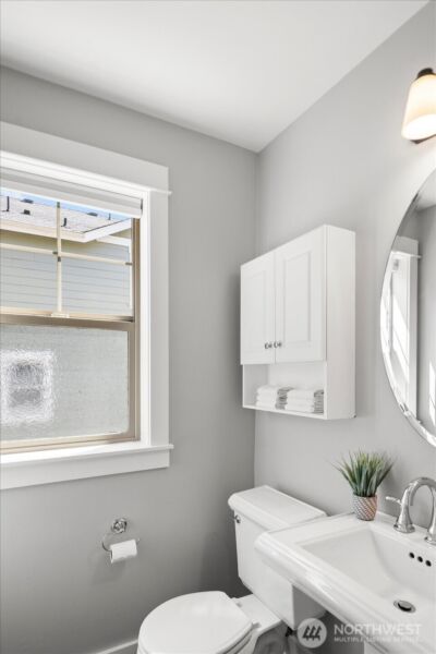 4429 41st Avenue SW #B, Seattle, WA 98116 - Photo 20