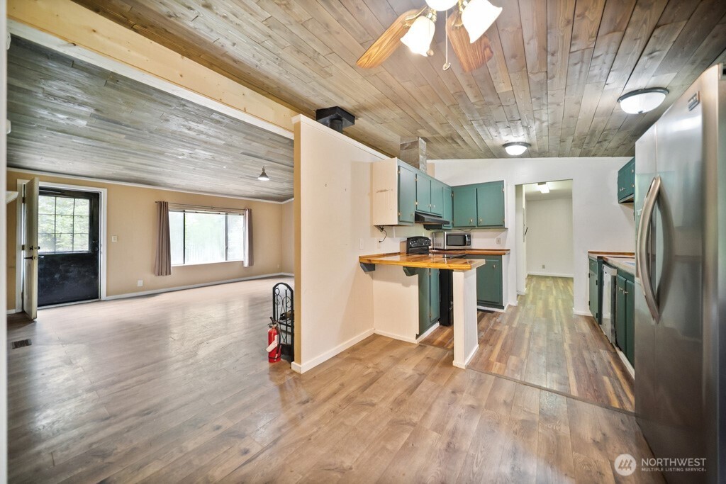 3480 NE Belfair Tahuya Road , Tahuya, WA 98588
