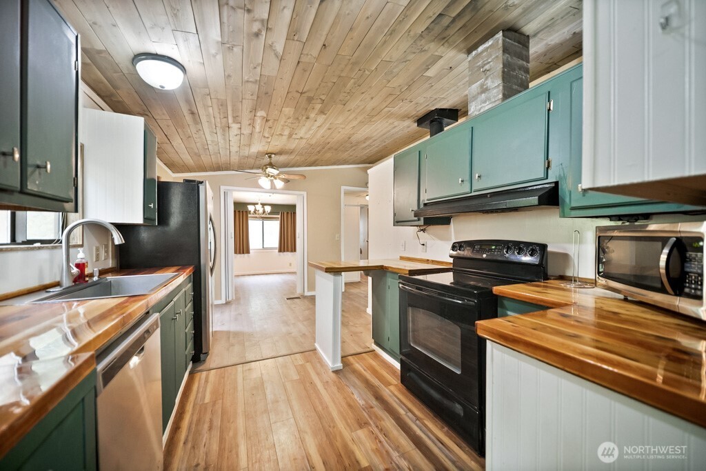 3480 NE Belfair Tahuya Road , Tahuya, WA 98588