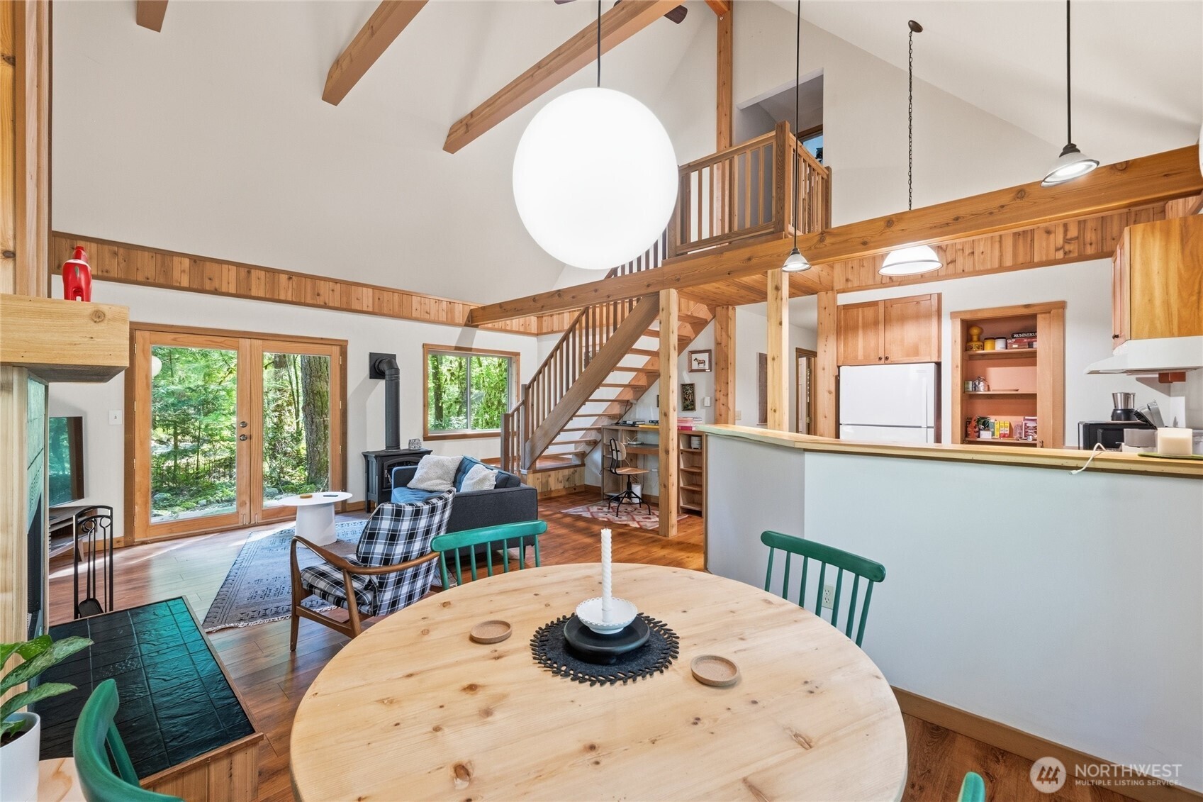 7480 Glacier Springs Drive , Deming, WA 98244