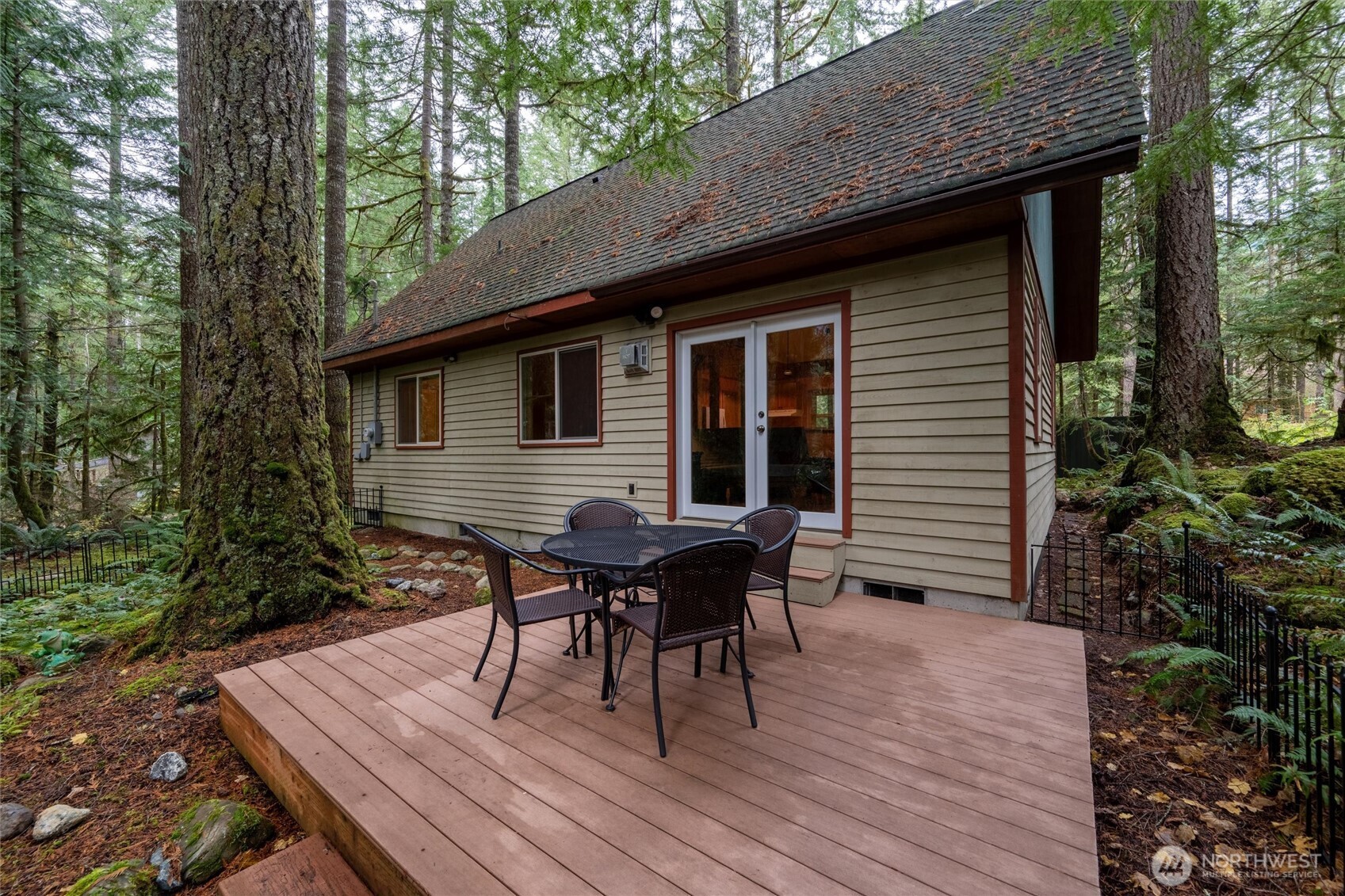 7480 Glacier Springs Drive , Deming, WA 98244