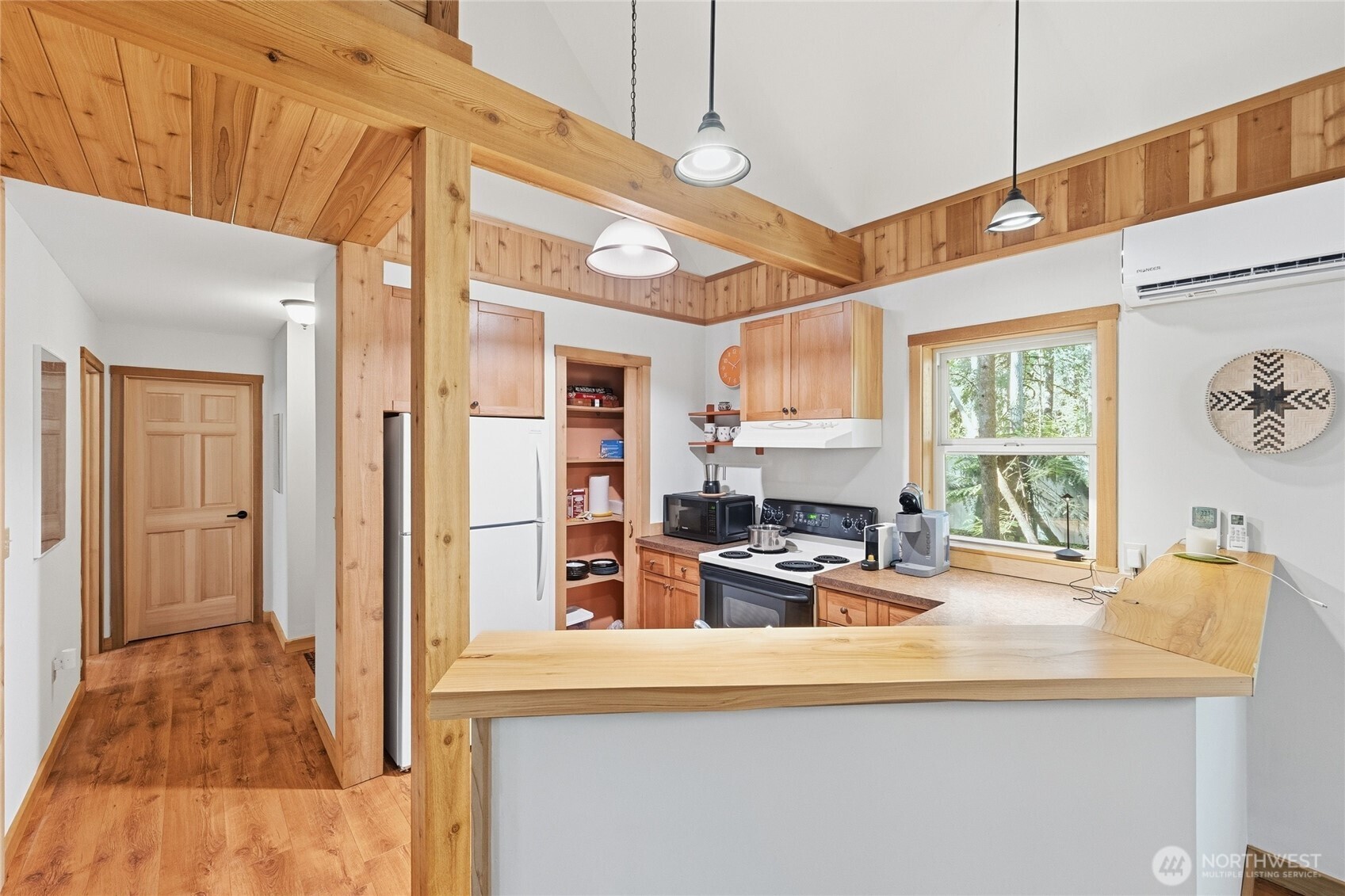 7480 Glacier Springs Drive , Deming, WA 98244