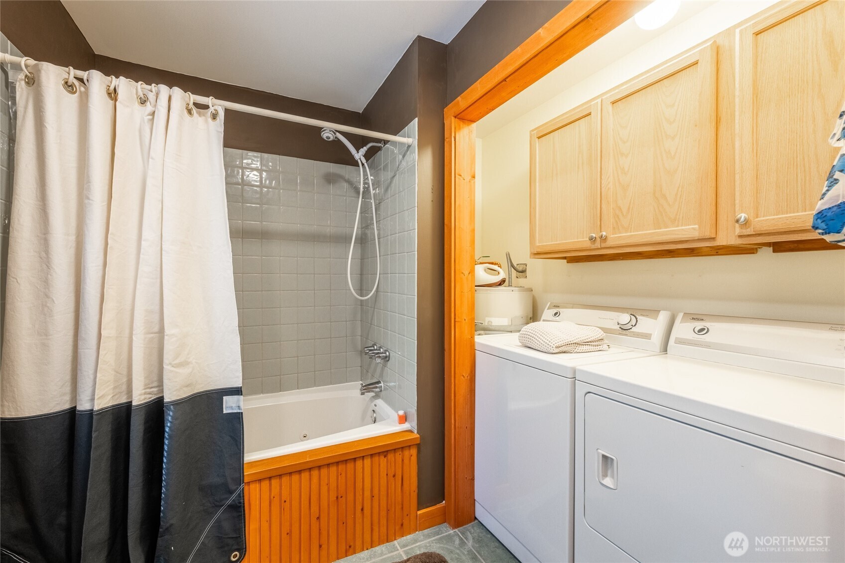 7480 Glacier Springs Drive , Deming, WA 98244