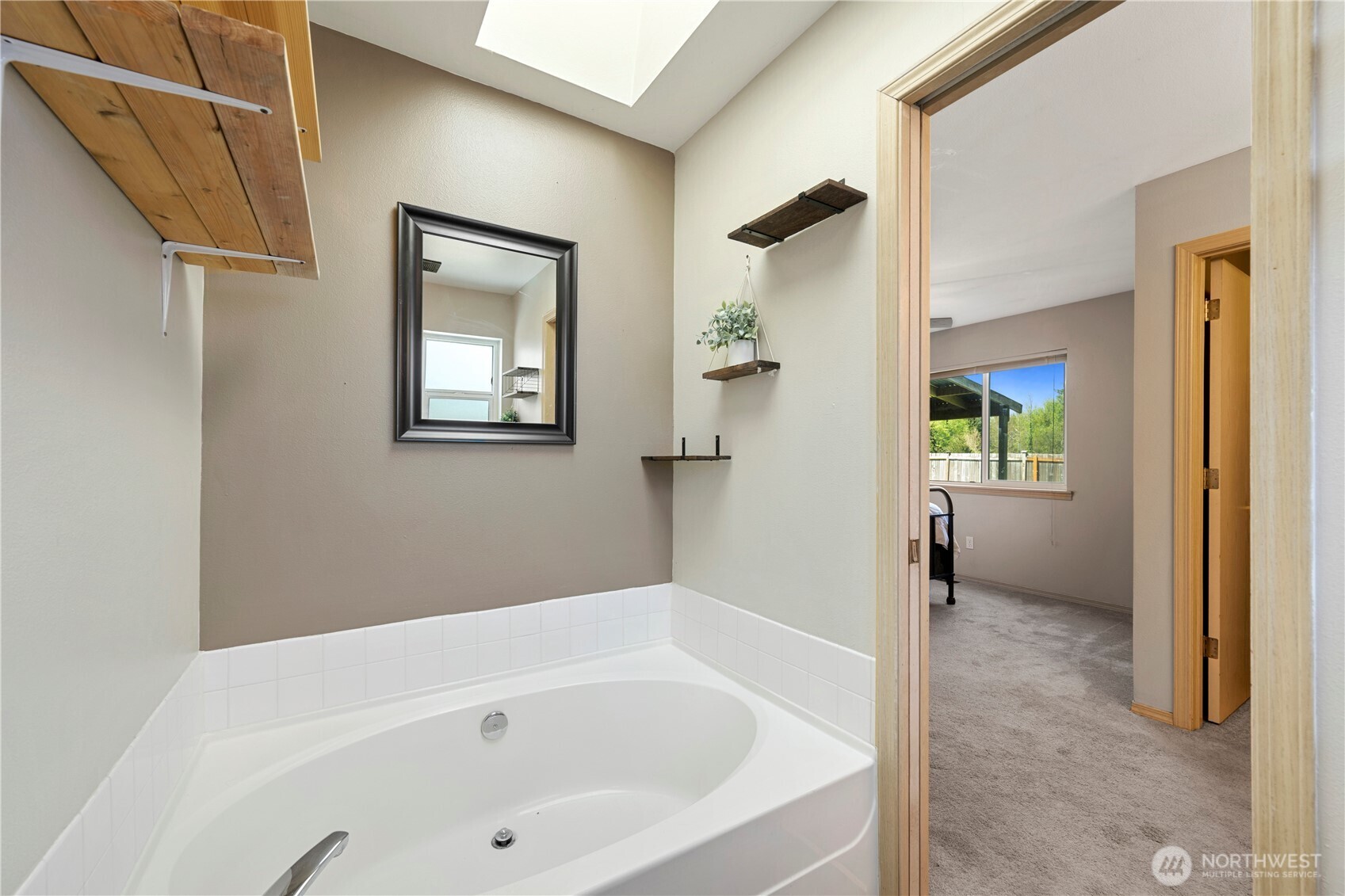 5609 138th Place NE, Marysville, WA 98271
