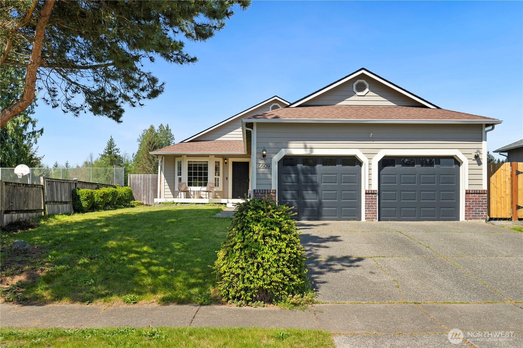 5609 138th Place NE, Marysville, WA 98271