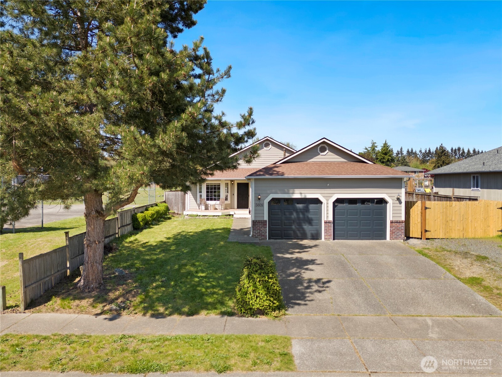 5609 138th Place NE, Marysville, WA 98271