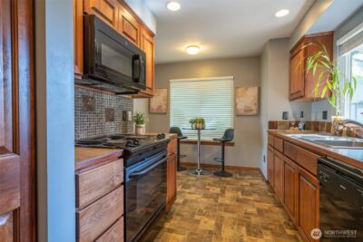 18825 19th Drive SE, Bothell, WA 98012 - Photo 7