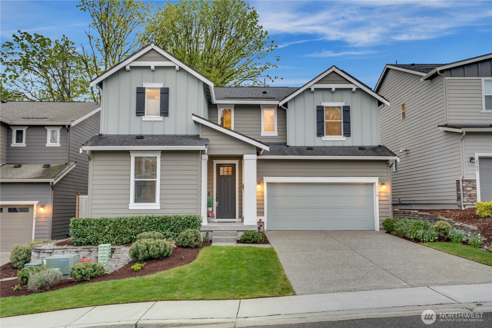 5716 13th Court NE, Tacoma, WA 98422