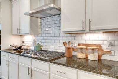 5716 13th Court NE, Tacoma, WA 98422 - Photo 14