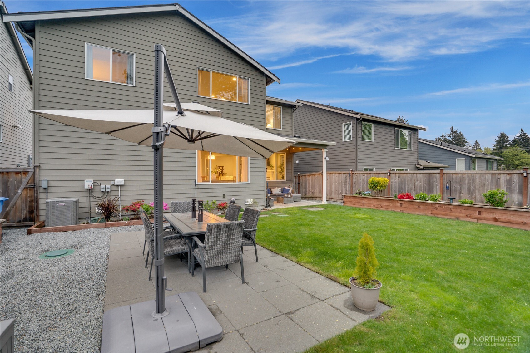 5716 13th Court NE, Tacoma, WA 98422