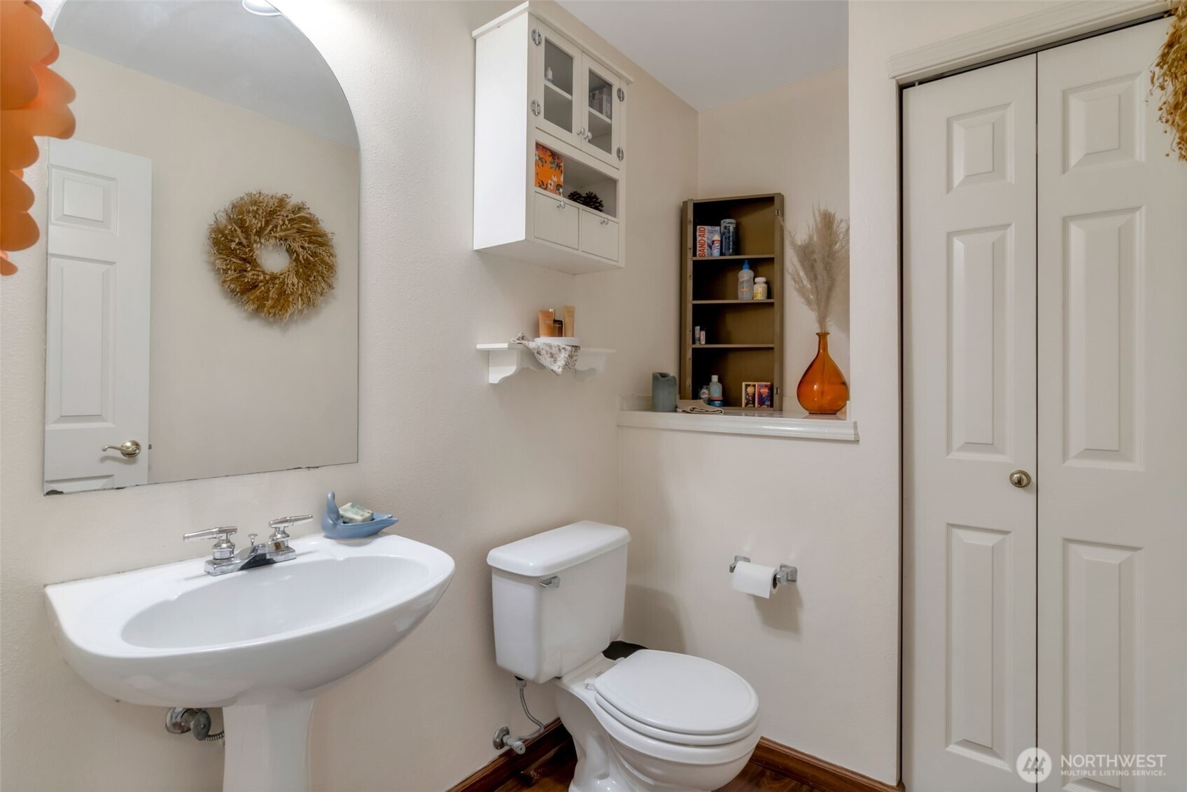 5802 14th Drive W #B, Everett, WA 98203-5921