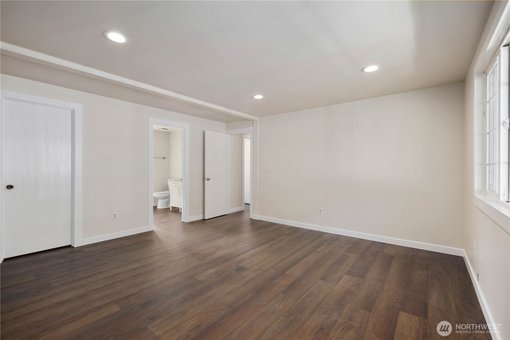 90 E Lakeland Way , Allyn, WA 98524