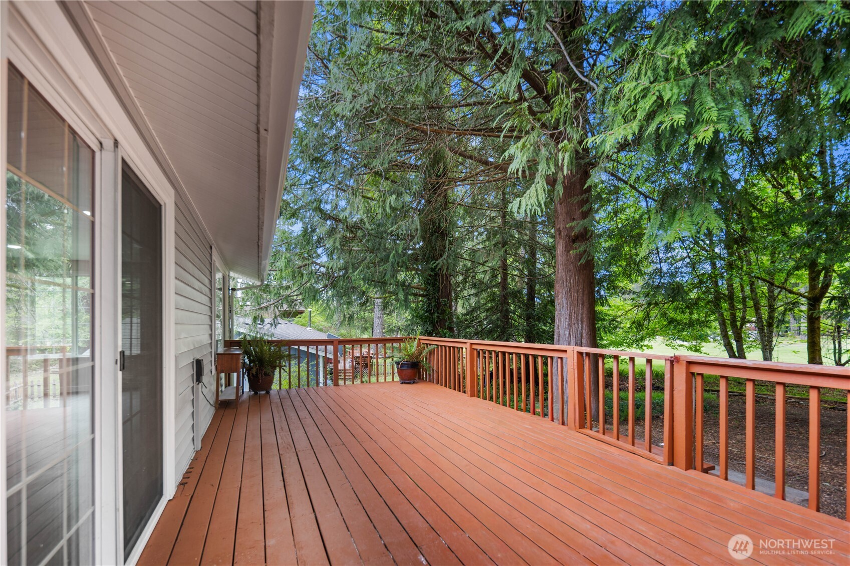 90 E Lakeland Way , Allyn, WA 98524