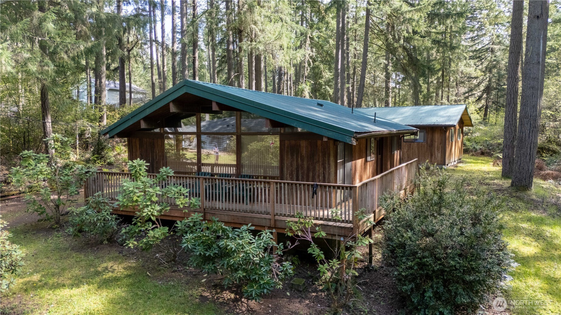 11910 Island Drive , Anderson Island, WA 98303
