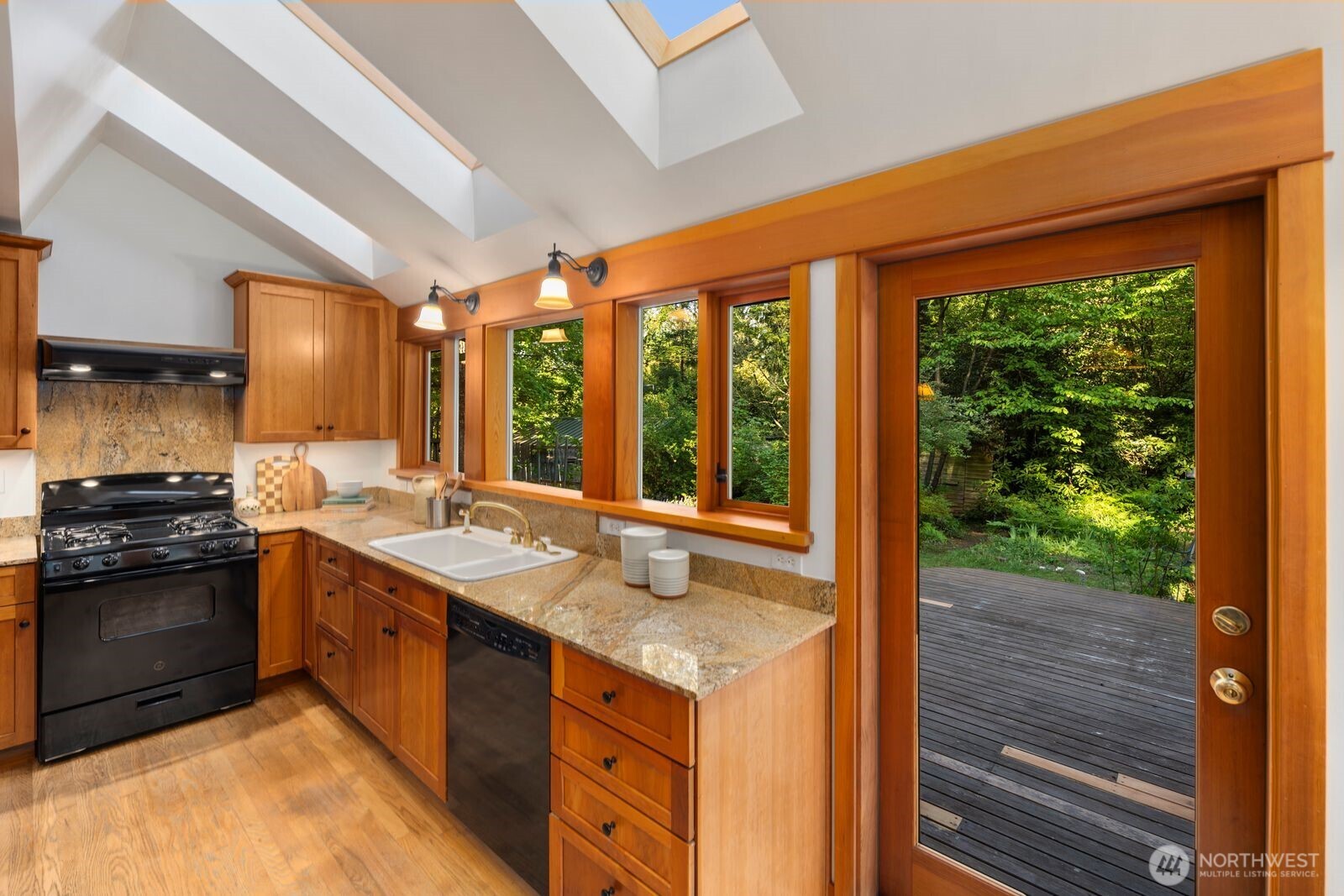 12746 10th Avenue NE, Seattle, WA 98125