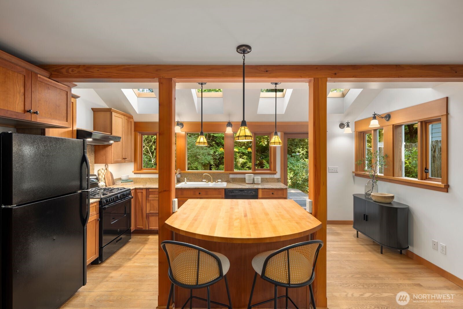 12746 10th Avenue NE, Seattle, WA 98125