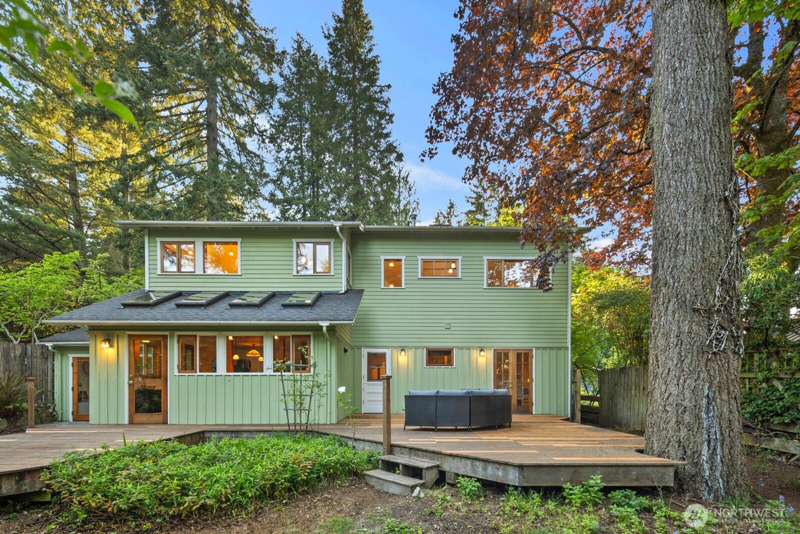 12746 10th Avenue NE, Seattle, WA 98125