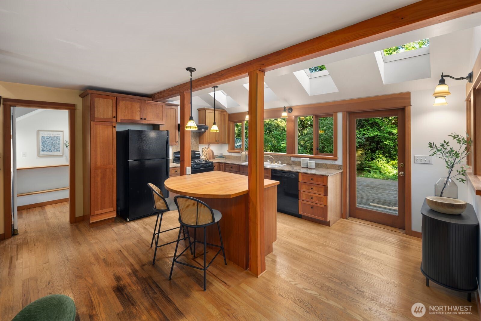 12746 10th Avenue NE, Seattle, WA 98125