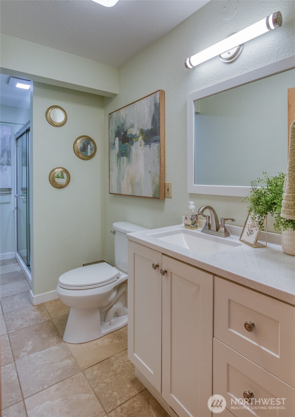 912 W Simpson Avenue , Montesano, WA 98563