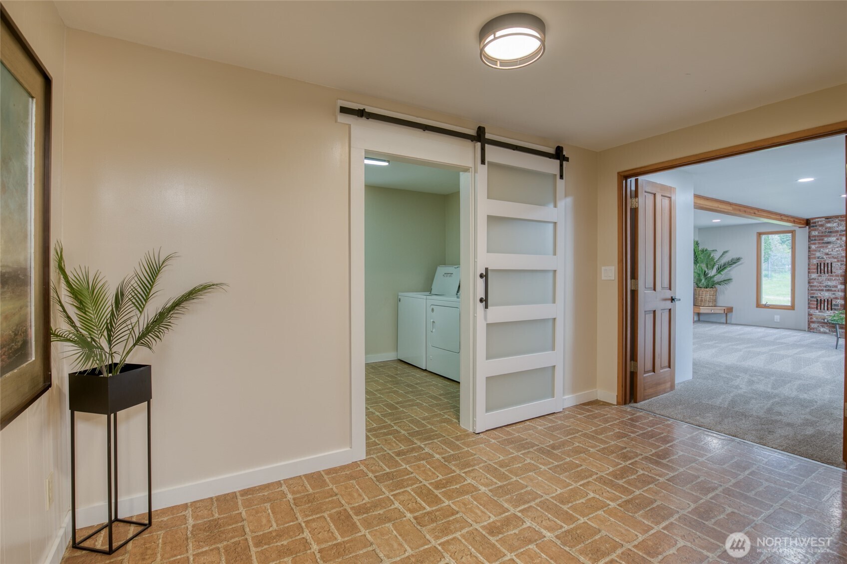 912 W Simpson Avenue , Montesano, WA 98563