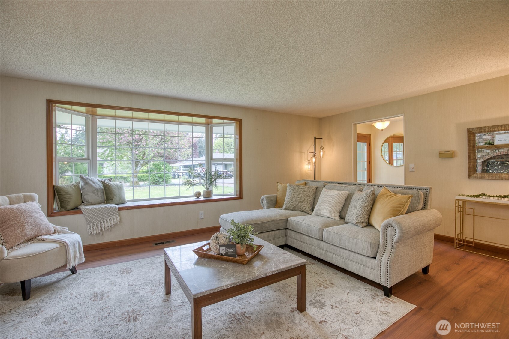 912 W Simpson Avenue , Montesano, WA 98563