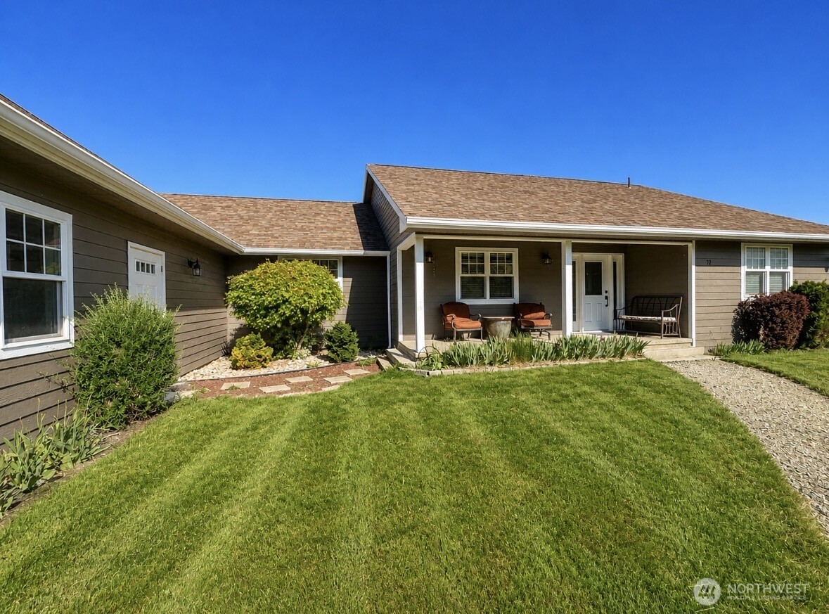 22 Rooster Flats Road , Oroville, WA 98844
