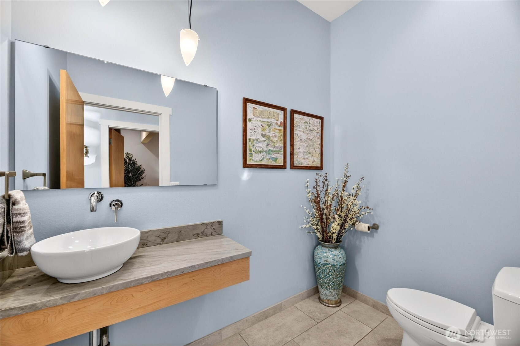 19573 27th Avenue NW, Shoreline, WA 98177