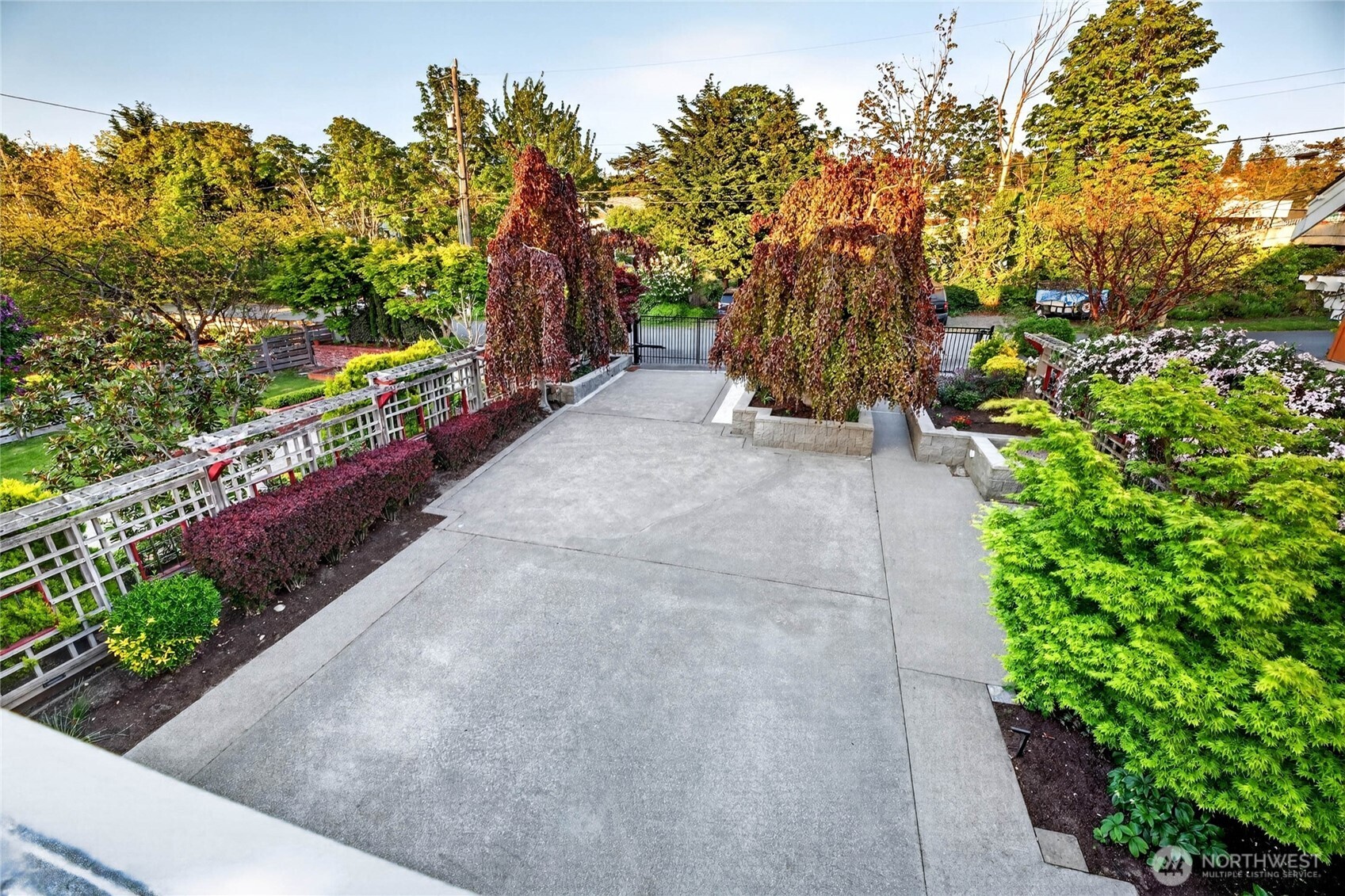 19573 27th Avenue NW, Shoreline, WA 98177