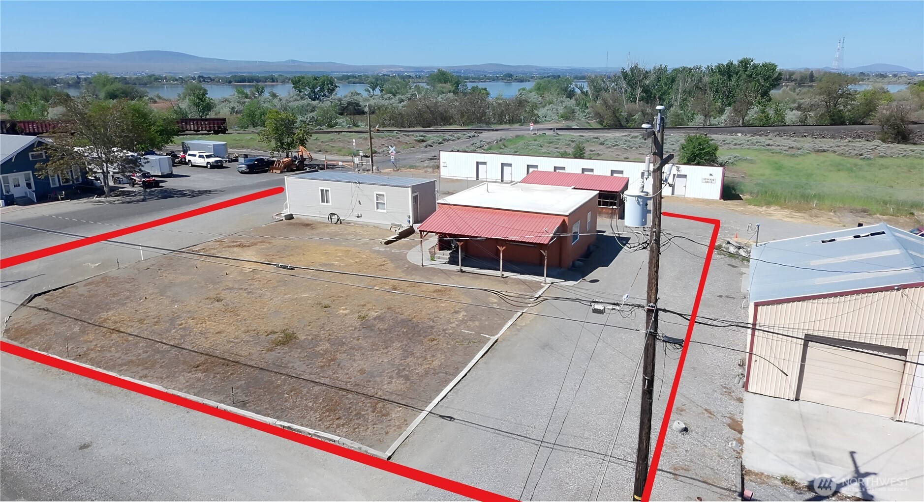 167 2nd Ave , Burbank, WA 99323
